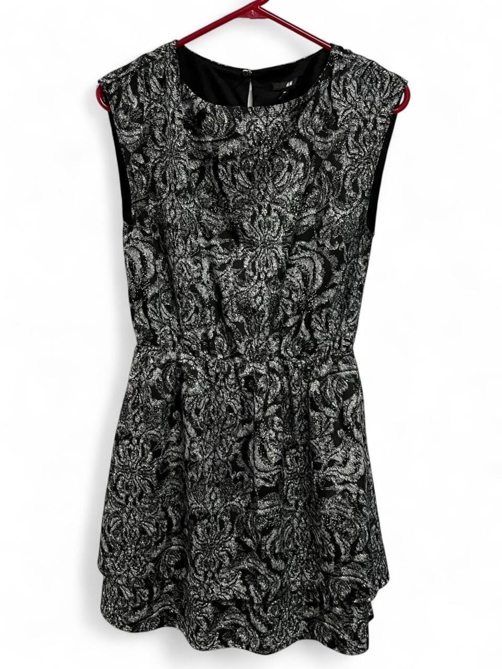 H&M Black & White Print Dress Size 8